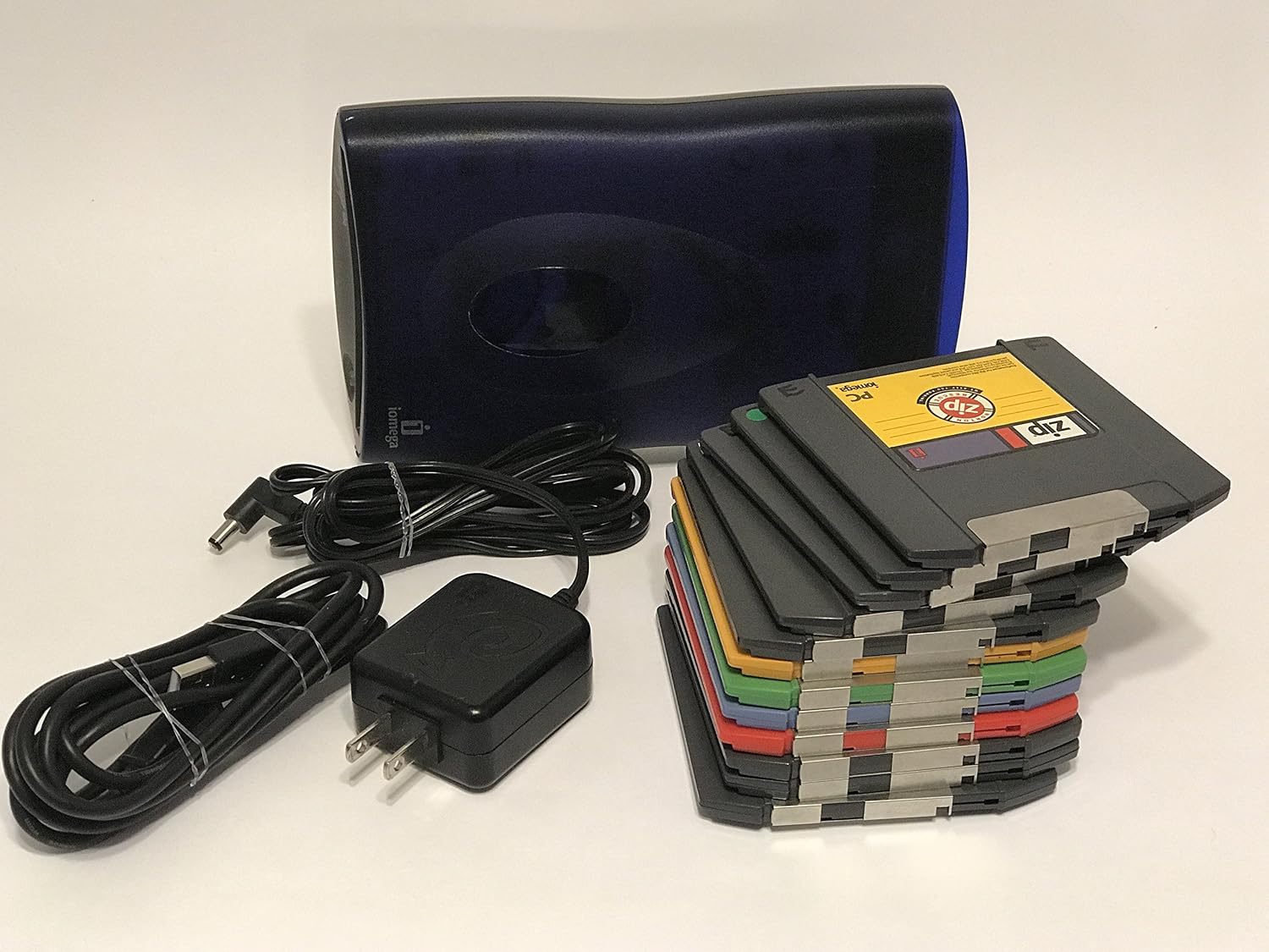 Iomega 31197 Zip 100 Portable USB Drive (PC/Mac)