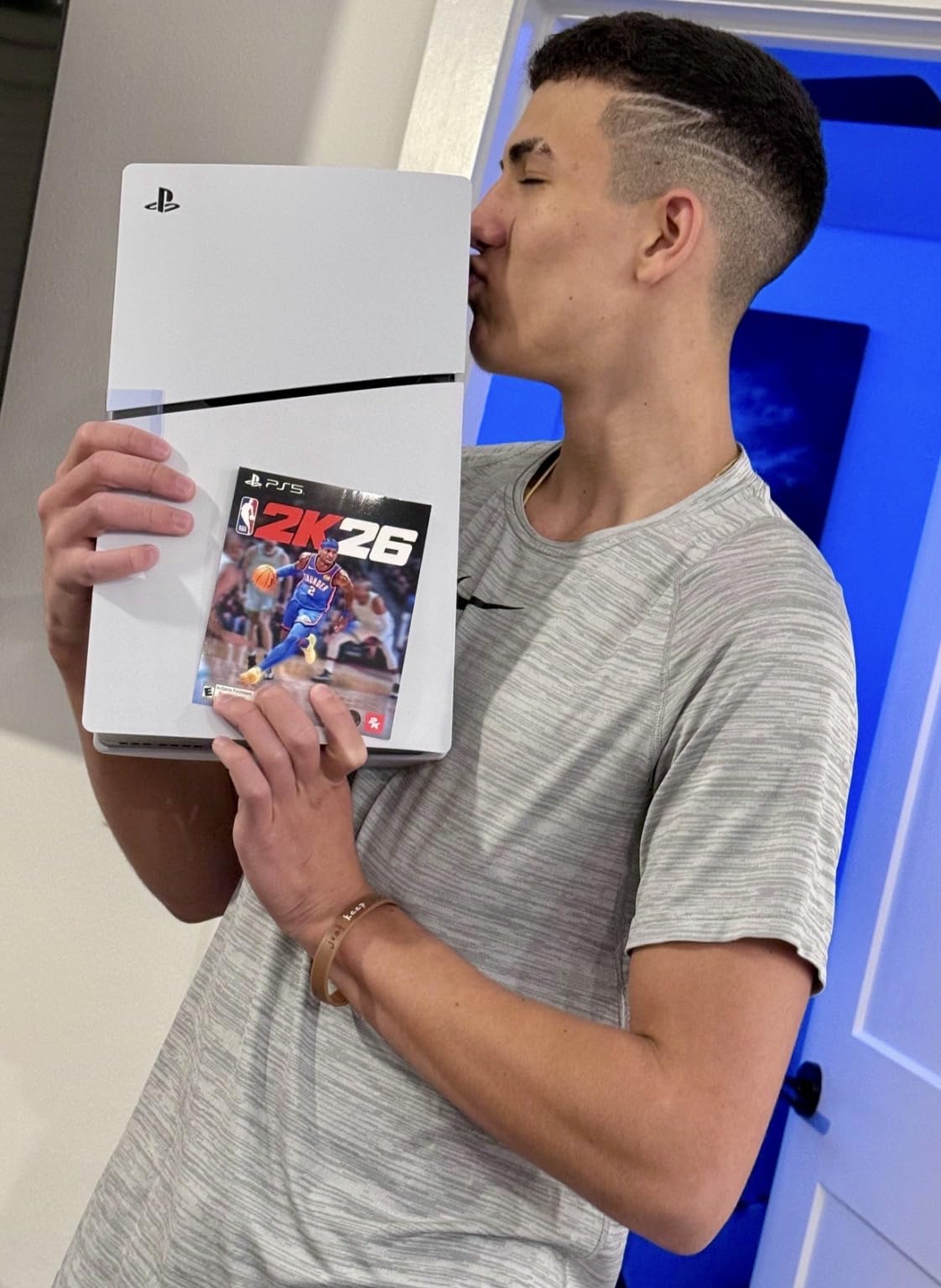 PlayStation 5 Console – NBA 2K26 Bundle (model Group)