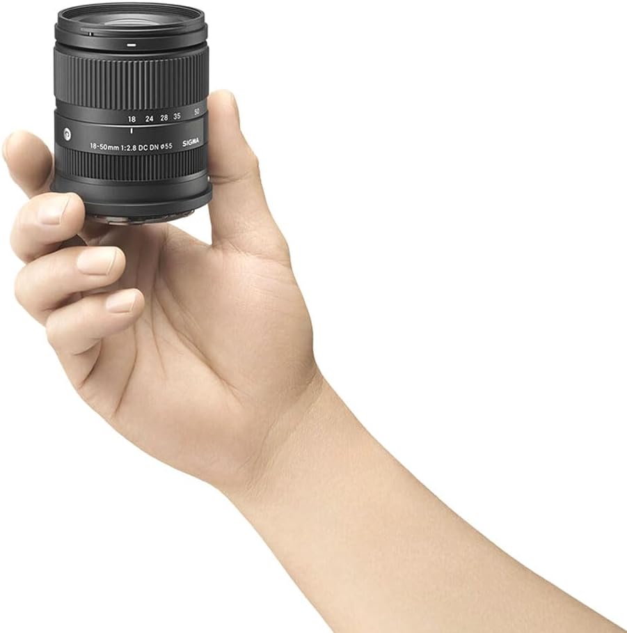 Sigma 18-50mm F2.8 DC DN Contemporary Zoom Lens (for E Mount), Black image